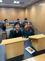 Senior Students Visit Meredith Connell.