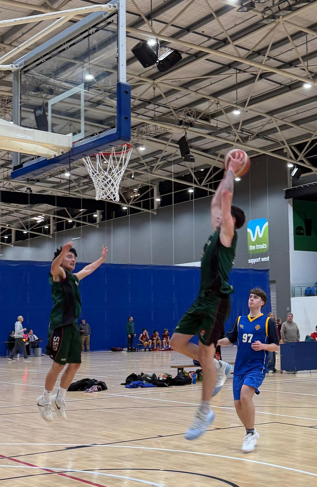 Senior Boys Basketball Finish the Term on Top