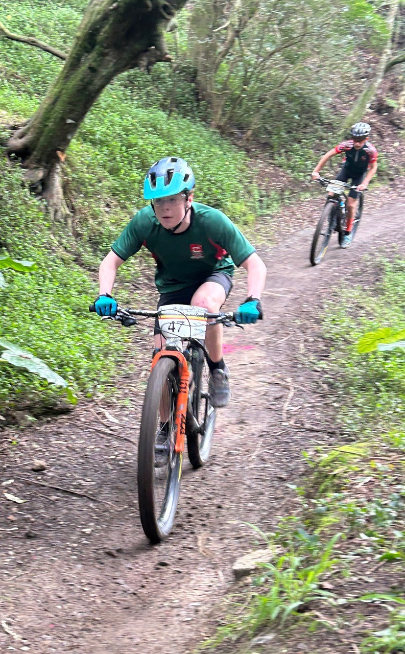 Louie Gould Competes at North Island Cyclo-cross Championships