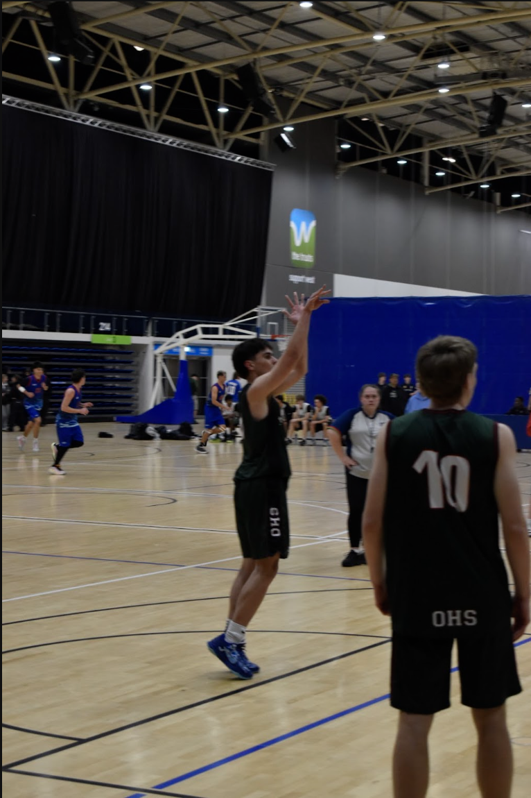 Boys Premier Basketball Goes to the Wire